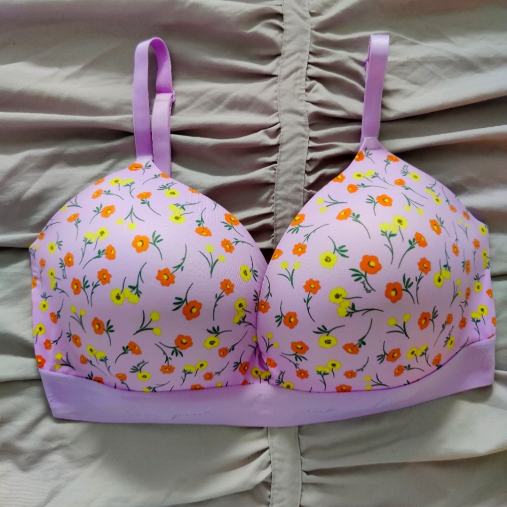 VS Pink bra wireless